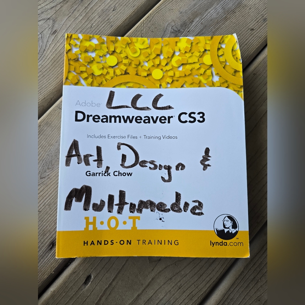 Set Of 2 Adobe Manuals - Dreamweaver CS3 & InDesign 2.0
